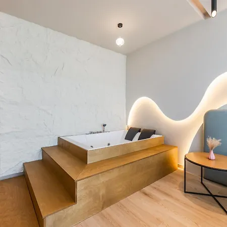 Aparthotel Marina Luxury By Ps Durrës