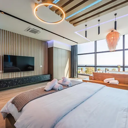 Marina Luxury By Ps Aparthotel *